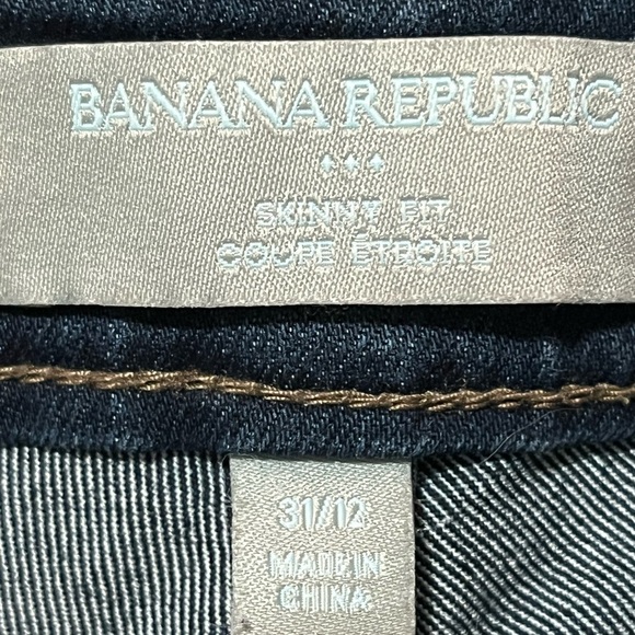 Banana Republic Skinny Fit Mid Rise Jeans - Picture 10 of 10